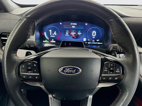 Used 2025 Ford Explorer ST w/ Sun And Sound Package AWD/4WD image 12