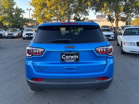 Used 2026 Jeep Compass Latitude AWD/4WD image 7