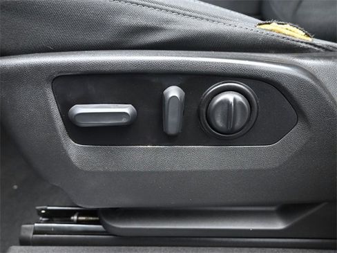 Used 2022 GMC Sierra 1500 Elevation w/ Driver Alert Package I image 7