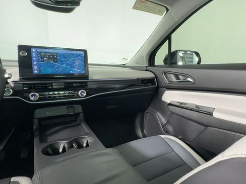 Used 2024 Honda Prologue Touring image 29