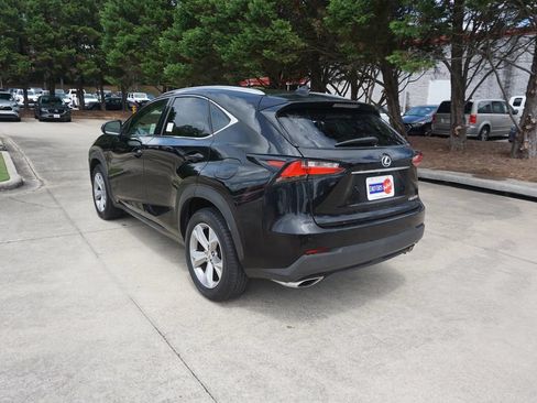 Used 2017 Lexus NX 200t FWD w/ Premium Package image 19