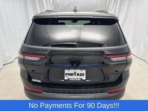 New 2026 Jeep Grand Cherokee L Limited w/ Limited Altitude Package AWD/4WD image 4
