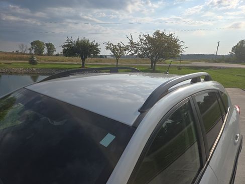 Used 2022 Subaru Crosstrek 2.0i image 11