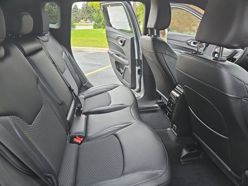 New 2026 Jeep Compass Latitude w/ Quick Order Package 29K image 11