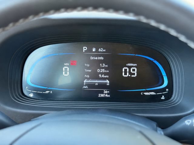 Used 2025 Hyundai Venue SEL FWD image 38