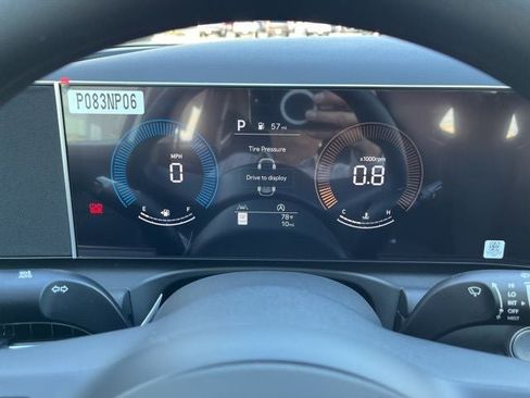 New 2026 Hyundai Tucson SE image 7