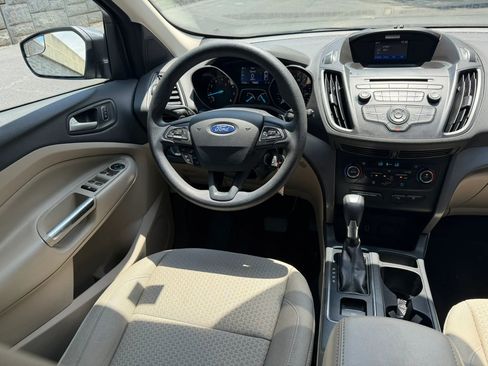Used 2017 Ford Escape SE AWD/4WD image 14