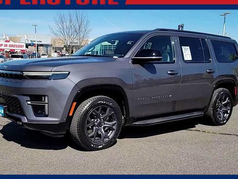 New 2026 Jeep Grand Wagoneer Limited w/ Convenience Group I AWD/4WD image 4