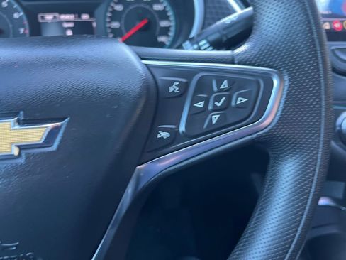 Used 2023 Chevrolet Malibu LT image 17