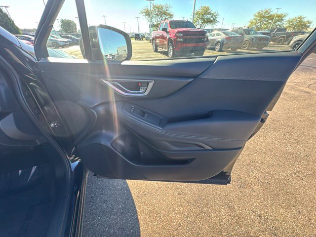 Certified 2023 Subaru Forester Premium AWD/4WD image 20