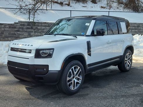 New 2026 Land Rover Defender 110 S image 1