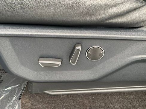 Used 2021 Ford F150 XLT w/ Equipment Group 302A High AWD/4WD image 19