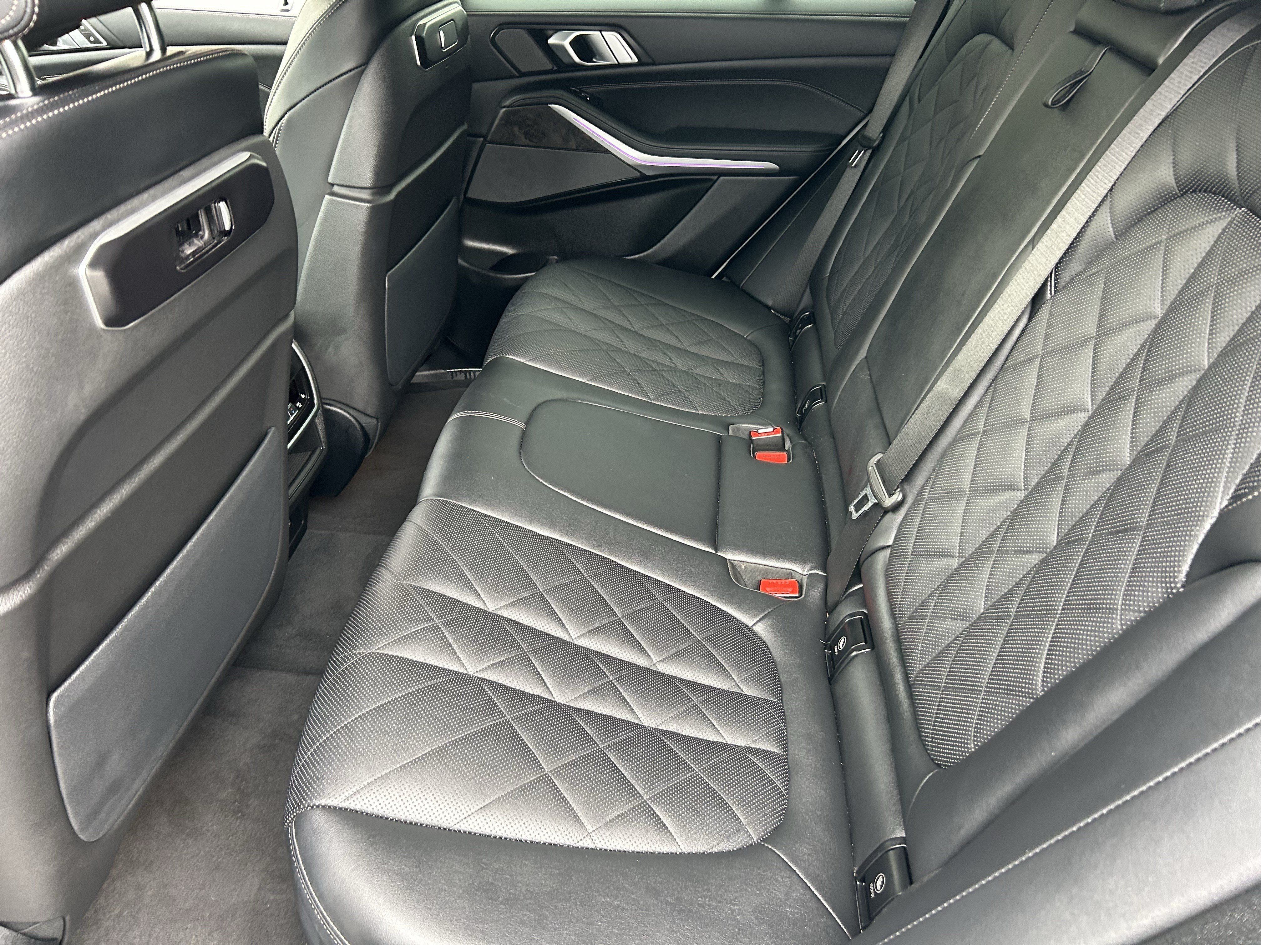 Used 2025 BMW X5 xDrive40i AWD/4WD image 15