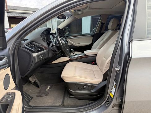 Used 2011 BMW X6 xDrive35i image 7