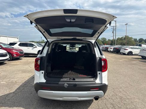 Used 2020 GMC Acadia SLE w/ LPO, Floor Liner Package FWD image 26