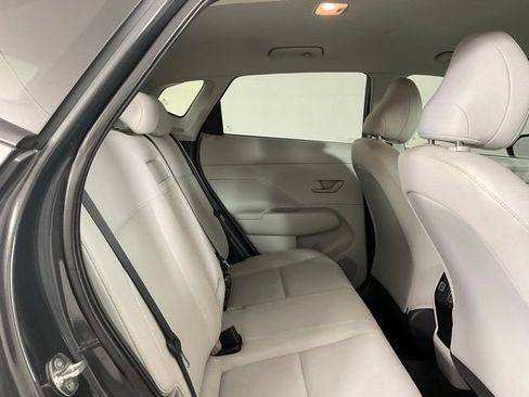 Used 2024 Hyundai Kona SEL FWD image 31