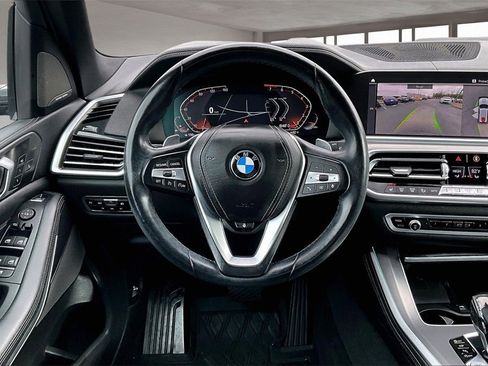 Used 2019 BMW X5 xDrive40i w/ Premium Package 2 image 5