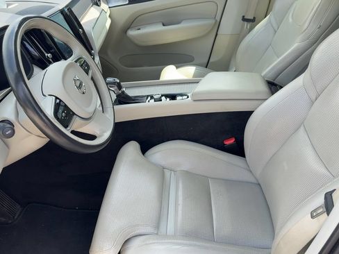 Used 2019 Volvo XC60 T6 Inscription AWD/4WD image 11