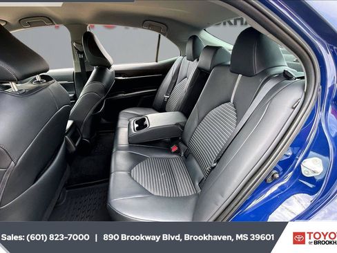 Used 2024 Toyota Camry SE FWD image 19