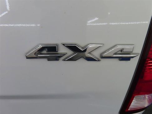 Used 2023 RAM 1500 Classic SLT w/ Trailer & Traction Group AWD/4WD image 11