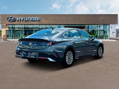 New 2025 Hyundai Sonata SEL image 8