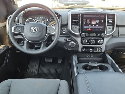 Used 2025 RAM 1500 Big Horn RWD image 18