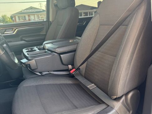 Used 2024 Chevrolet Silverado 2500 LT AWD/4WD image 9