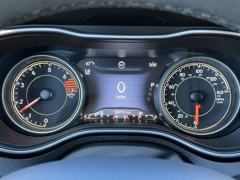 Used 2023 Jeep Cherokee Altitude Lux AWD/4WD image 16