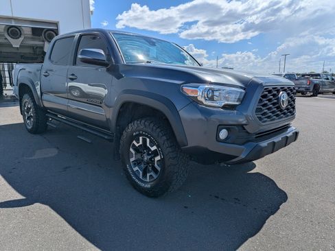 Used 2021 Toyota Tacoma TRD Off-Road AWD/4WD image 3
