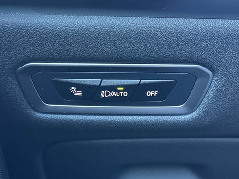 Used 2025 BMW X7 xDrive40i w/ Parking Assistance Package image 35