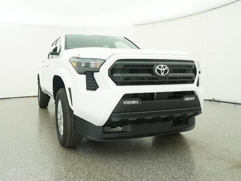 New 2026 Toyota Tacoma SR5 image 30
