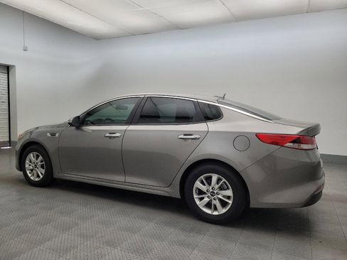 Used 2016 Kia Optima LX image 3