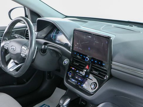Used 2022 Hyundai Ioniq Limited FWD image 26