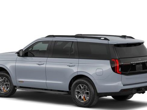 New 2026 Ford Expedition Tremor image 2