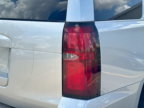 Used 2018 Chevrolet Tahoe LT RWD image 33