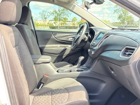 Used 2020 Chevrolet Equinox LT FWD image 7