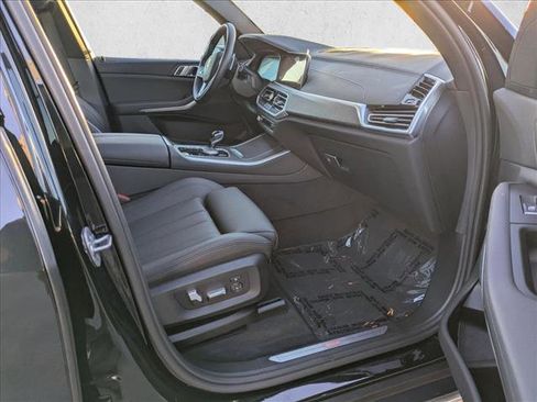 Used 2022 BMW X5 sDrive40i w/ Parking Assistance Package image 23