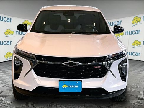 New 2025 Chevrolet Trax RS w/ Driver Confidence Package image 3