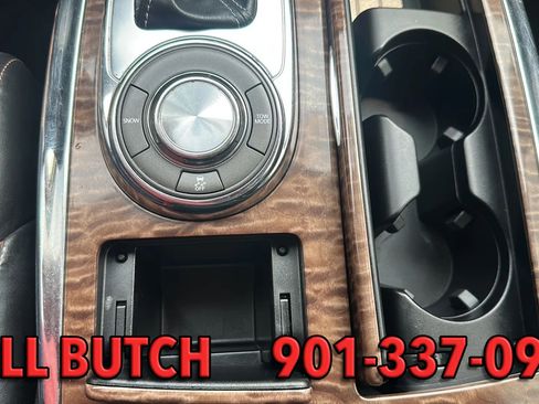 Used 2020 Nissan Armada SL w/ Premium Package RWD image 18