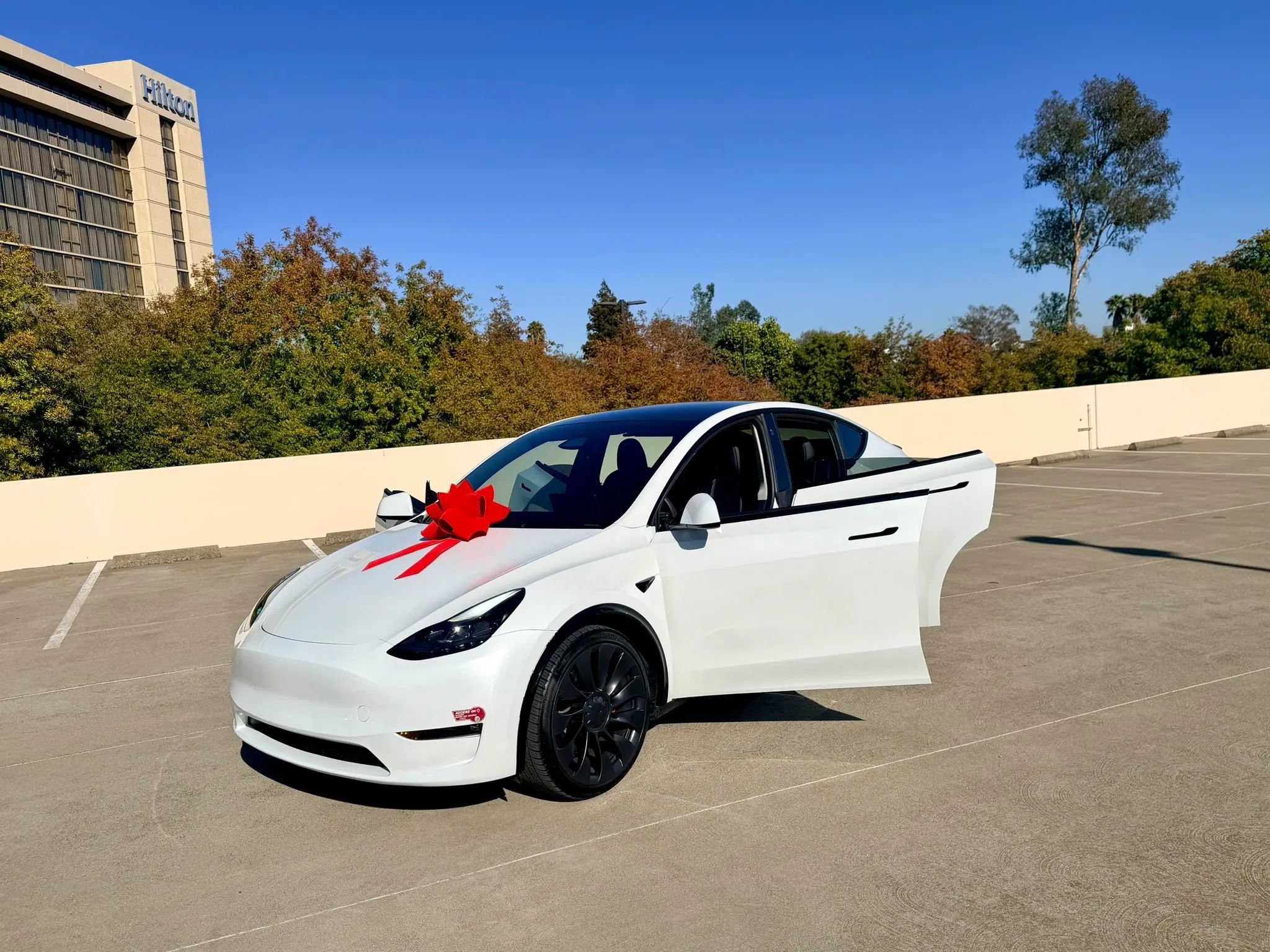Used 2024 Tesla Model Y Performance AWD/4WD image 62