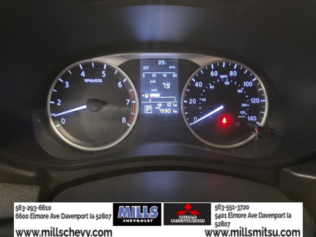 Used 2020 Nissan Versa S FWD image 10