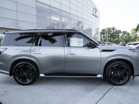 New 2026 INFINITI QX80 4WD image 25