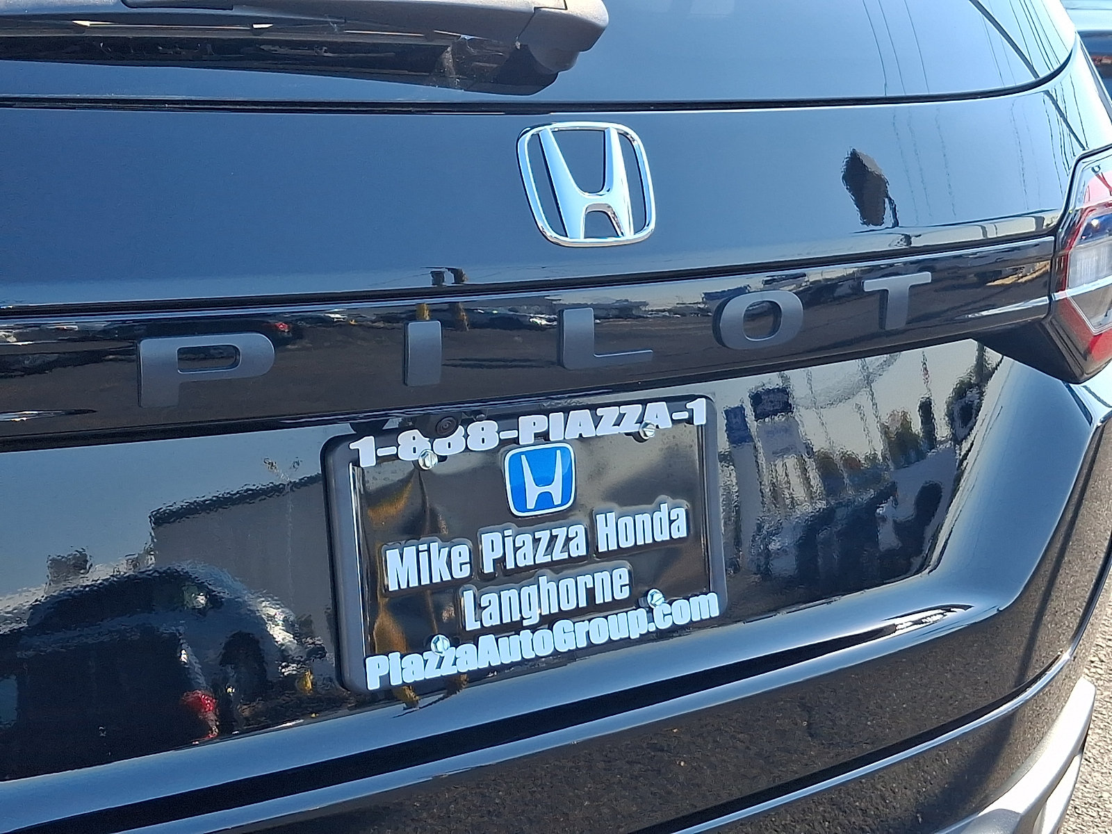 Used 2025 Honda Pilot EX-L image 30