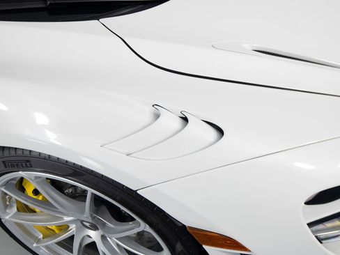 Used 2024 McLaren 750S Spider image 43