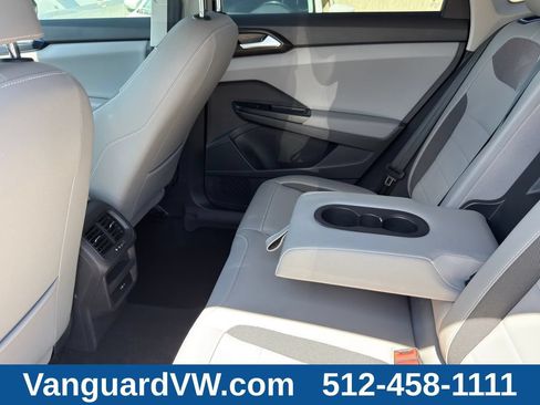 Used 2023 Volkswagen Taos SE FWD image 30