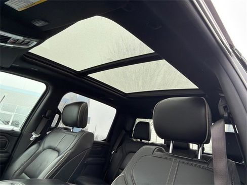 Used 2020 RAM 1500 Limited w/ Black Appearance Package image 32