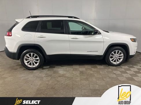 Used 2022 Jeep Cherokee Latitude Lux FWD image 7