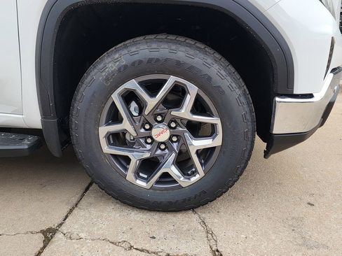 New 2026 GMC Sierra 1500 SLT w/ SLT Premium Plus Package image 50