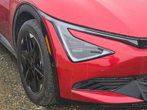 New 2025 Kia EV6 Wind image 4