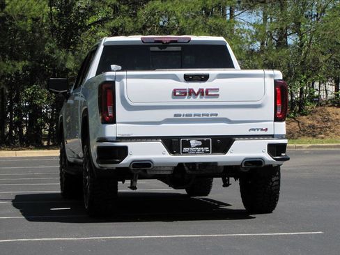 Used 2023 GMC Sierra 1500 AT4 w/ Technology Package image 8